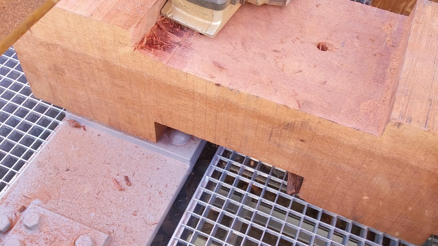 Prestation surveillance travaux HTIV FER-PLAY