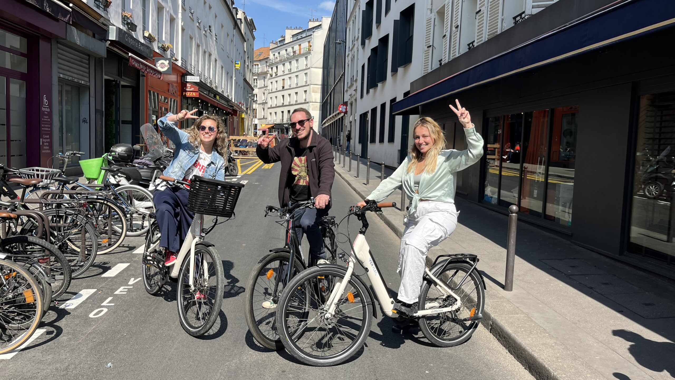 Vélos électriques pour FER-PLAY